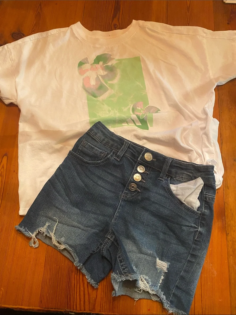 Justice White Graphic Tee with Dark Blue Distressed Jean Shorts